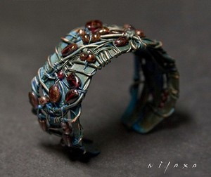 браслеты и кольца Nilaxa
