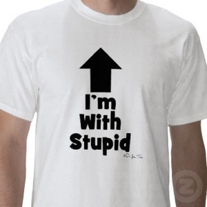 Футболка "I'm with stupid"