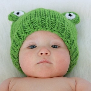 Детенышу шапку ^_^