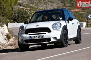 MINI COOPER COUNTRYMAN