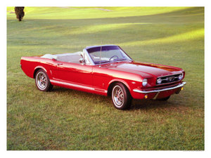 red ford mustang cabriolet