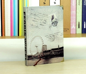 Блокноты и записные книжки в твёрдой обложке