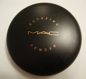 MAC BONZER