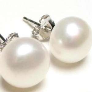 white pearl earrings