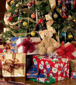 Подготовить родным и близким новогодние подарки!