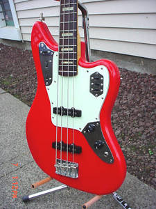 Jaguar bass candy apple red