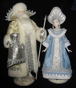 Дед мороз и снегурочка (фарфоровые)