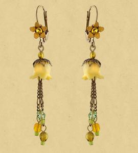 Dangle earrings