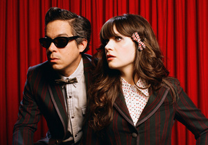 She & Him "A very she and him Christmas"