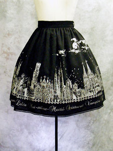 Silent Moon print skirt