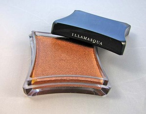 Liquid Metal by Illamasqua