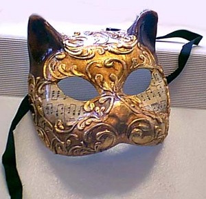 Cat mask