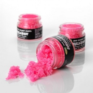 lush bubblegum lip scrub