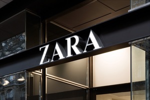 + ZARA Shopping