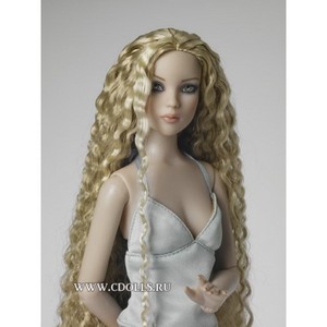 CAMI BASIC Blonde Tonner Doll