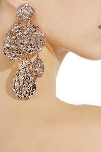 OSCAR DE LA RENTA 24-karat gold-plated hammered-disc clip earrings