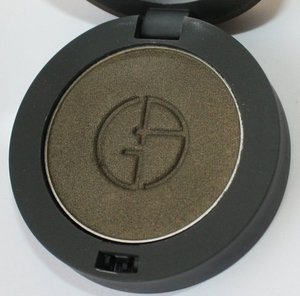 Armani Maestro eye shadow 35 olive