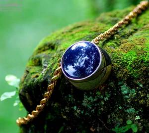 Голубой янтарь