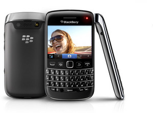 Хороший телефон с адекватно русифицированной клавиатурой qwerty на базе Android.