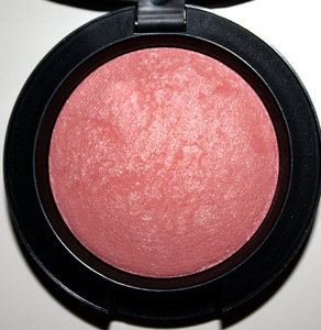 MAC Mineralize Blush in Dainty