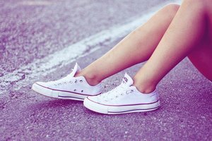 белые Converse