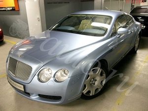 Автомобиль Bentley continental GT