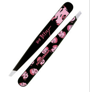 TWEEZERMAN BETSEY JOHNSON LIMITED EDITION SLANT TWEEZER - BETSEY BABE