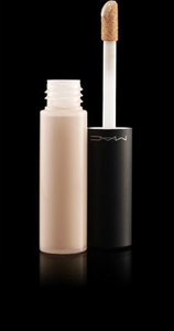 mac select moisturecover