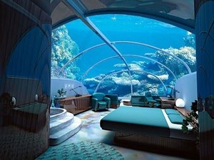 жить в таком месте,как отель Jules Undersea Lodge