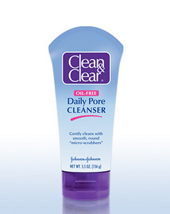 Clean & Clear Daily Pore Cleanser