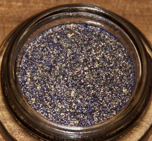 Giorgio Armani Eyes to kill intense eyeshadow оттенок 03 Purpura