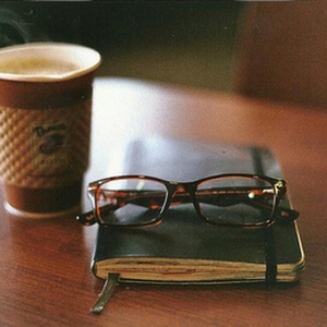 нелинованный блoкнот