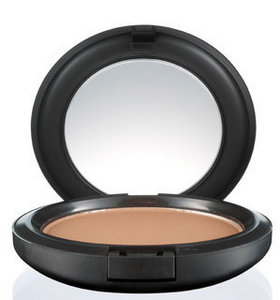 M.A.C. Bronzing Powder