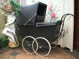 винтажная коляска