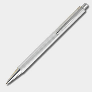 ручка с гравировкой