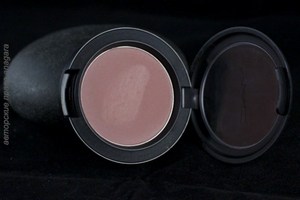 Mac sheertone blush blushbaby