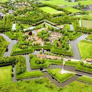 Деревня Форт Буртанье, Голландия