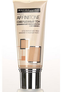 Maybelline Affinitone Совершенный тон с витамином Е