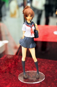 Minami Kawashima figure