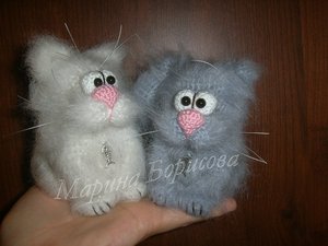 Котики.   Никак у меня до них руки не доходят))))))))))