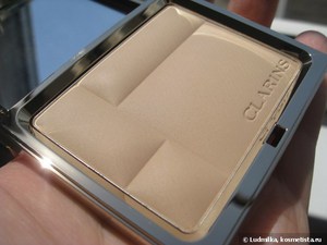 Clarins Ever Matte SPF 15