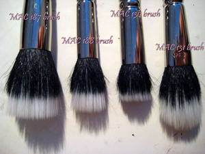 Mac 130 Short Duo Fibre brush