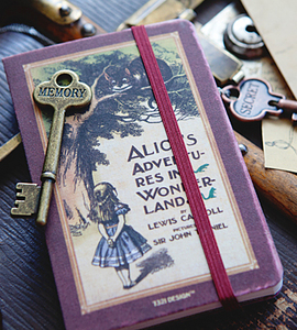 Планинг 'Alice in Wonderland' (S)
