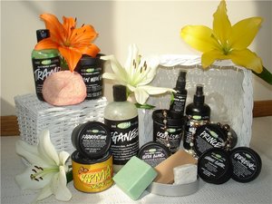 крем, мыло.. шампунь.. из lush