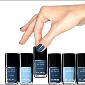 Chanel le vernis 555 Blue Boy