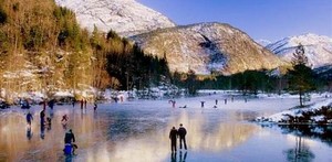 посетить несколько новых катков