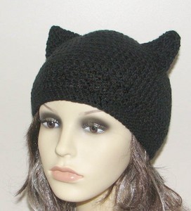 Crochet pattern for beanie hat with Kitty Cat ears (pdf)