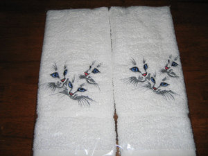 On Sale 20% off, Cat Hand Towels, set of 2,blue eyes, white