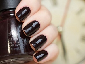 China Glaze "Evening Seduction"