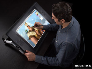 Wacom Cintiq 24HD Touch (DTH-2400)